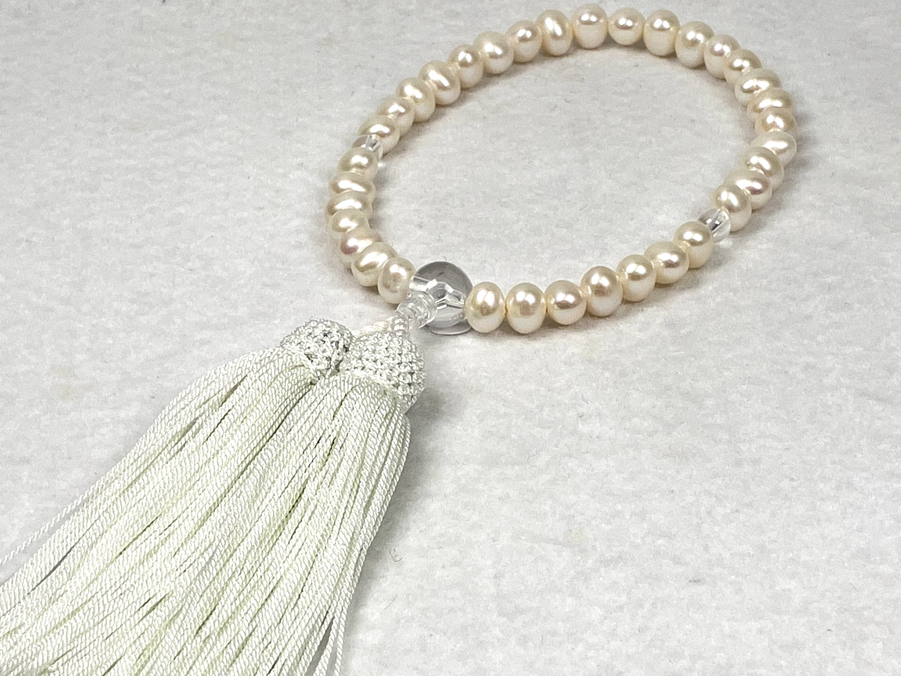 淡水真珠　本水晶仕立8㎜片手　正絹頭房　白